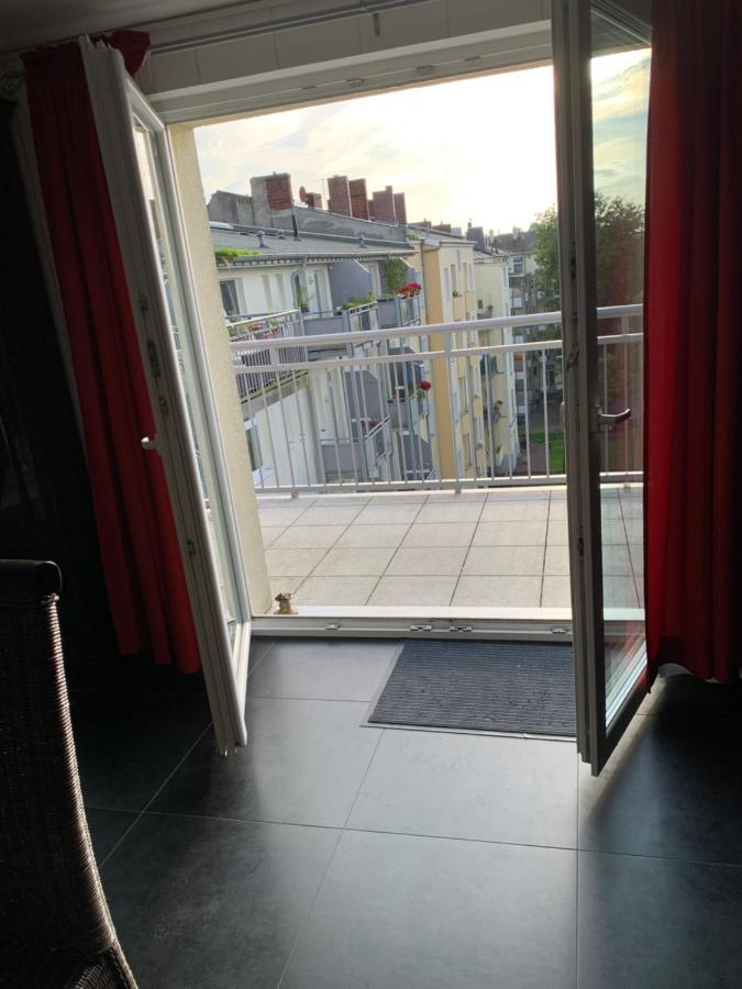 Nordsee Und City Fusslaufig - Luxeriose Fewo Mit Grossem Balkon Wilhelmshaven Dış mekan fotoğraf